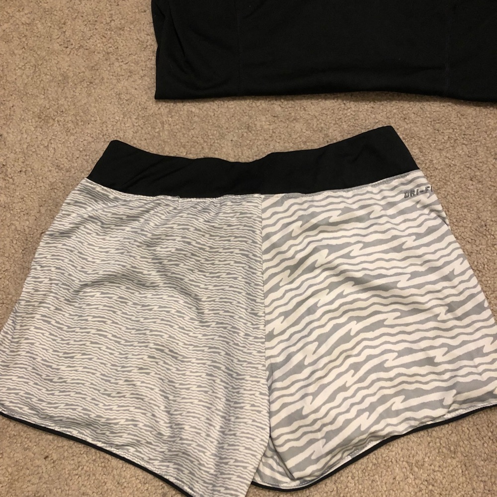 Nike bundle - Picture 4 of 7